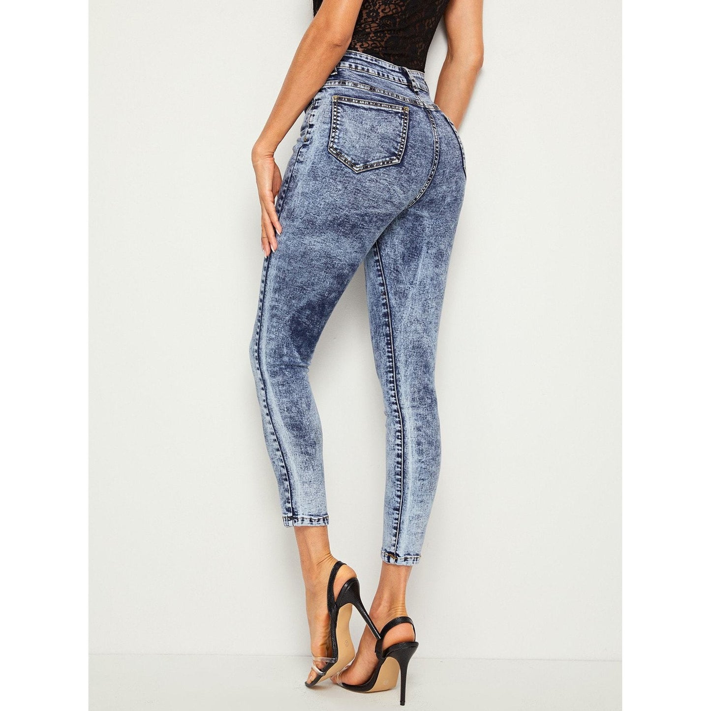 Button Detail Flakes Skinny Jeans