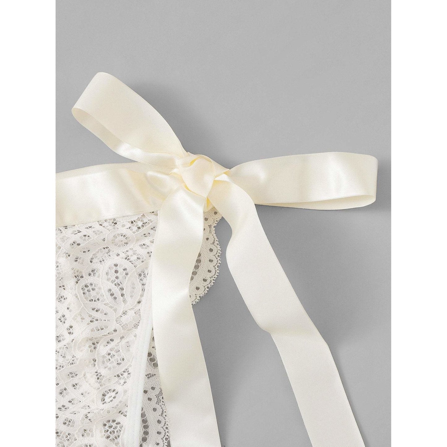 Scalloped Trim Ribbon Lingerie Set