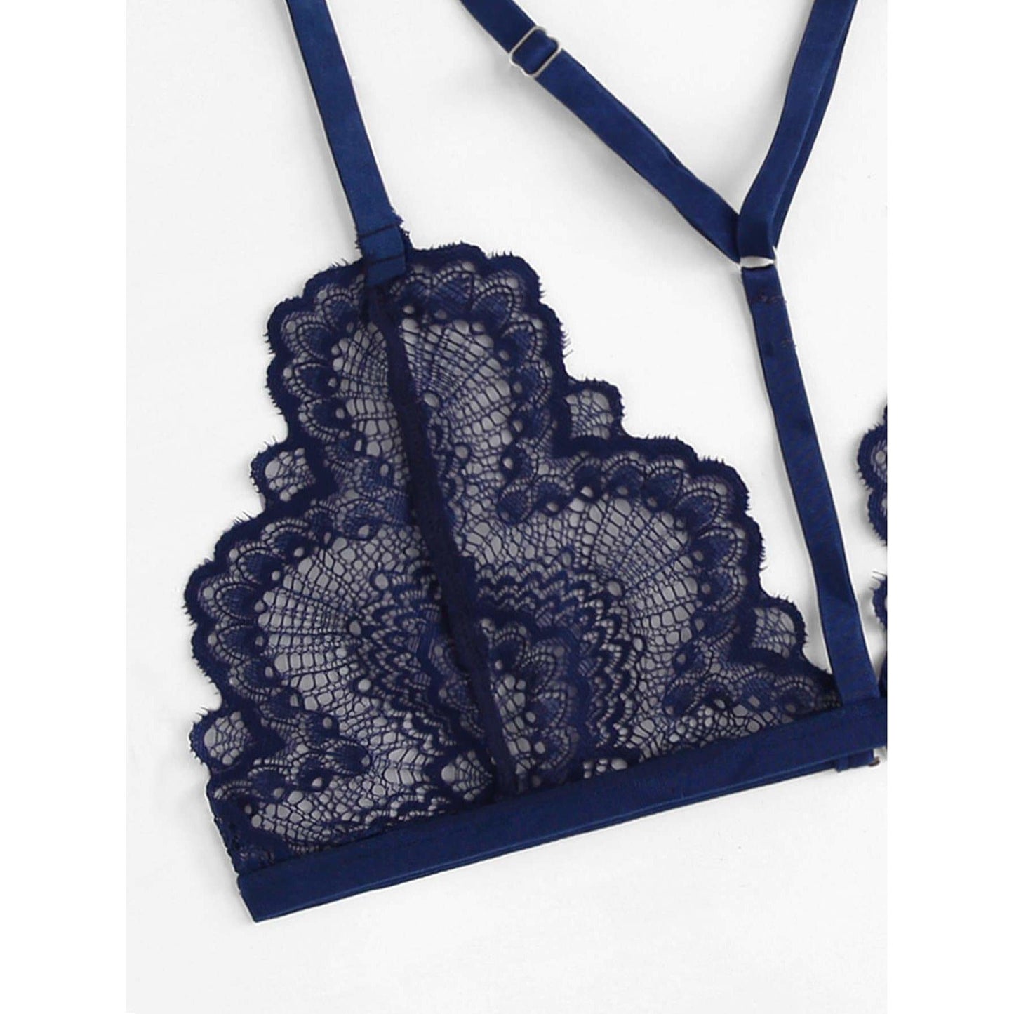 Scalloped Lace Garter Lingerie Set