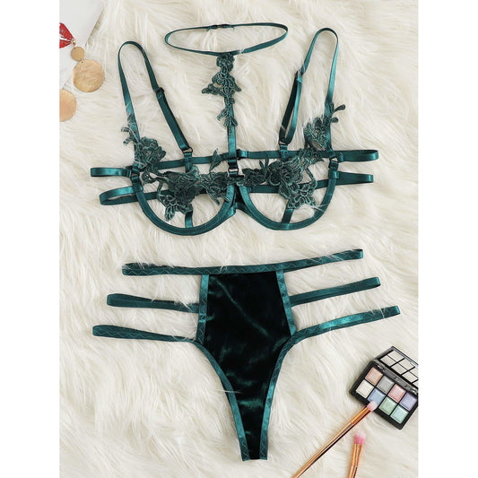 Harness Appliques Underwire Lingerie Set With Choker